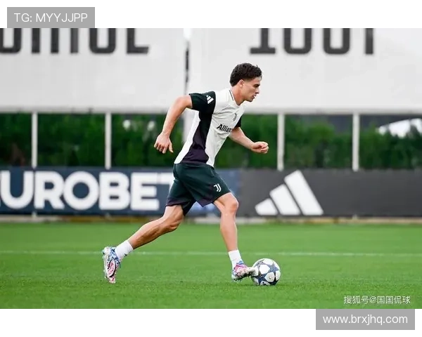 尤文图斯重返意甲引援计划中瞄准30岁什克里尼亚尔加强防线